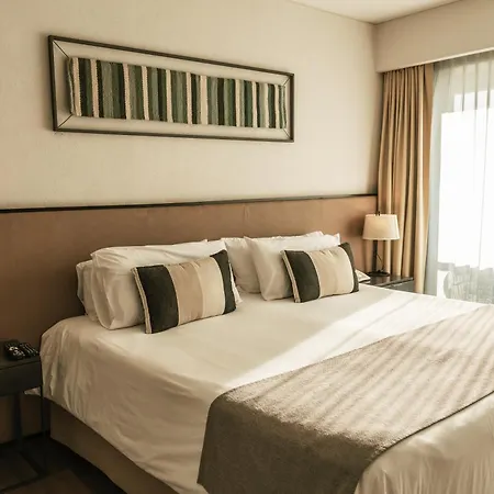 Mulen Hotel Tandil Exterior photo